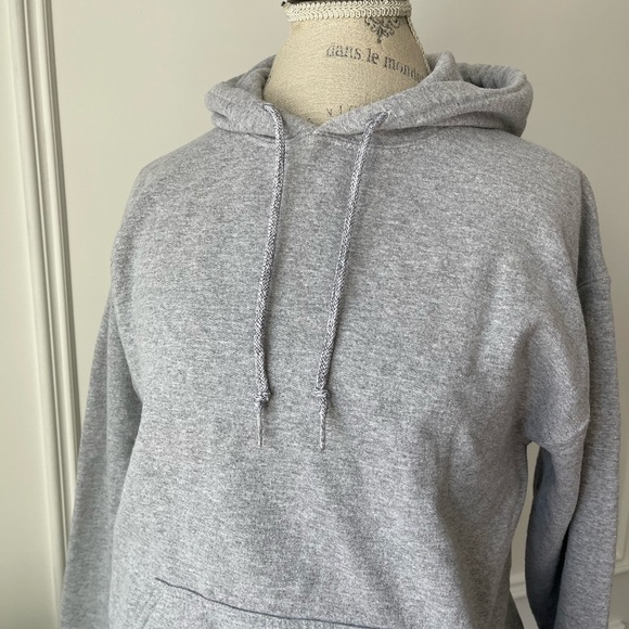 Pretty little thing Grey Hoodie - Picture 3 of 5